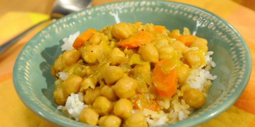 Curry Coconut and Lemongrass Chickpea Soup